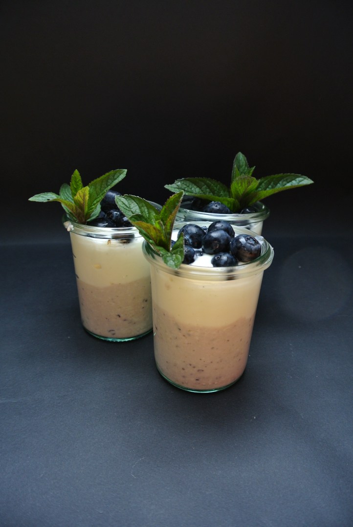 Heidelbeer-Panna-Cotta 141