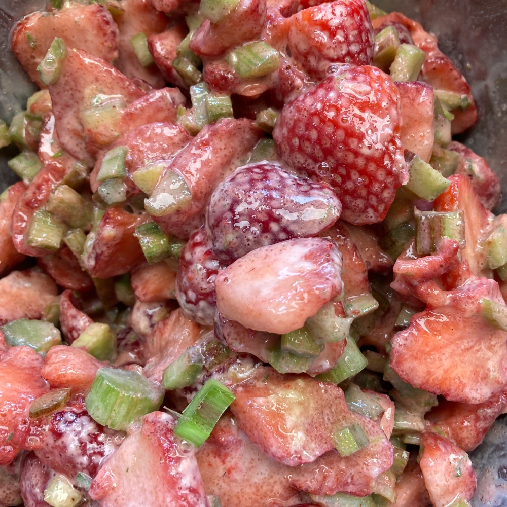 Erdbeeren Rhabarer Zucker Zitronige Käruter